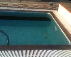 AAMBY-VALLEY-POOL-PICS