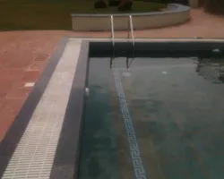 AAMBY-VALLEY-POOL-PICS